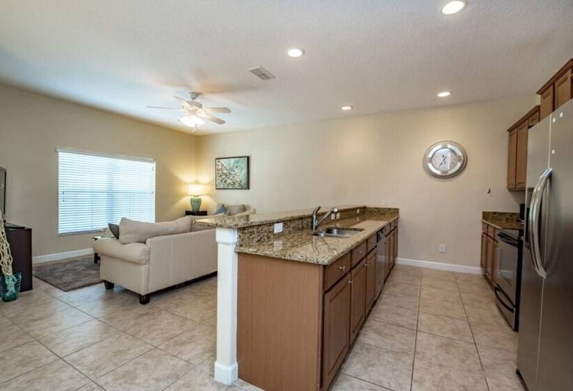 Townhome In Champions Gate Resort 2827