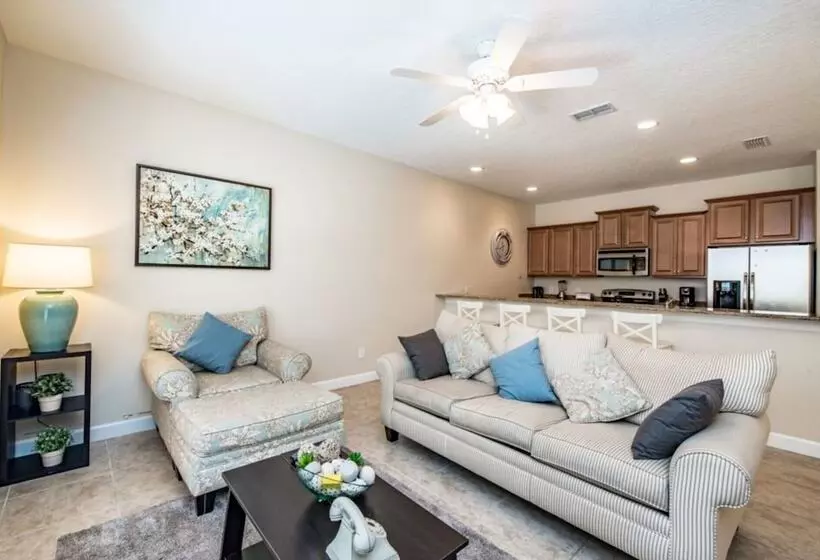 Townhome In Champions Gate Resort 2827