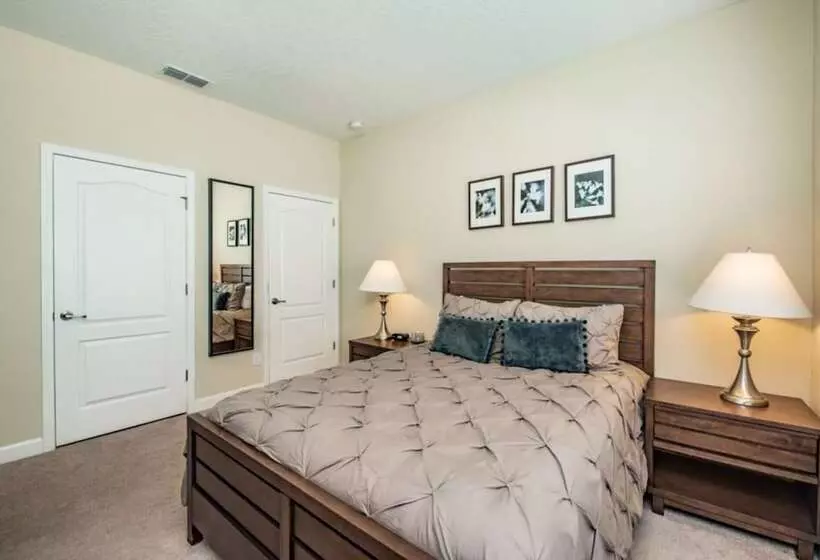 Townhome In Champions Gate Resort 2827