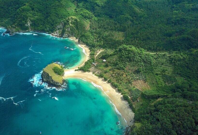 فندق Coconut Garden Beach Resort