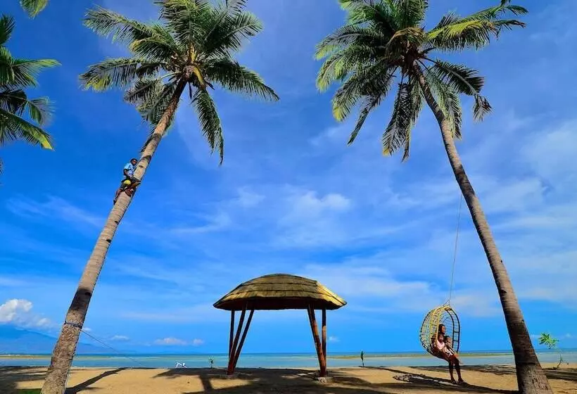 فندق Coconut Garden Beach Resort