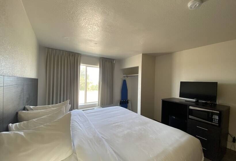 فندق Lajunta Inn