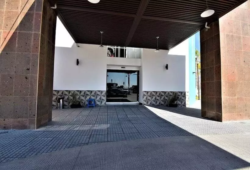 ホテル Mexico Inn Express