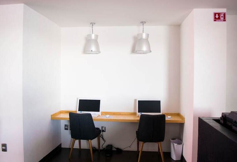 فندق Mexico Inn Express