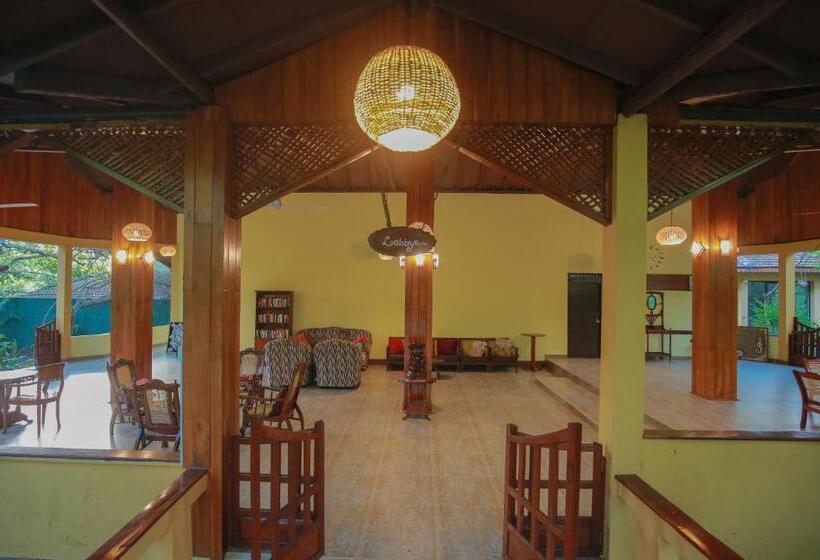 Отель Nature Lanka Ayurveda Resort