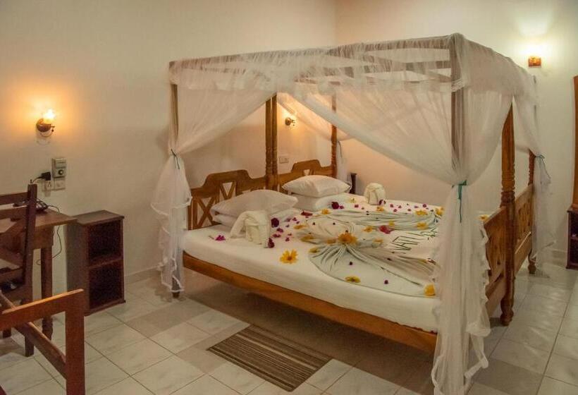 Отель Nature Lanka Ayurveda Resort