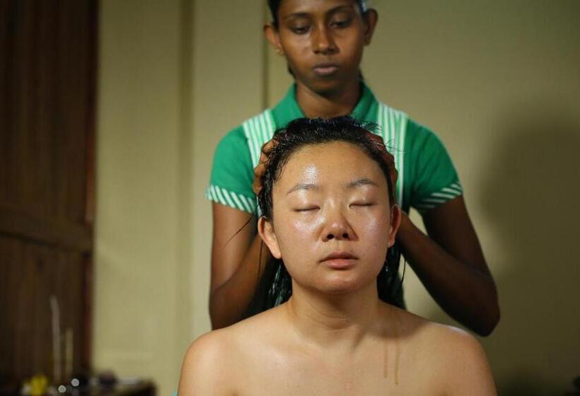 Отель Nature Lanka Ayurveda Resort