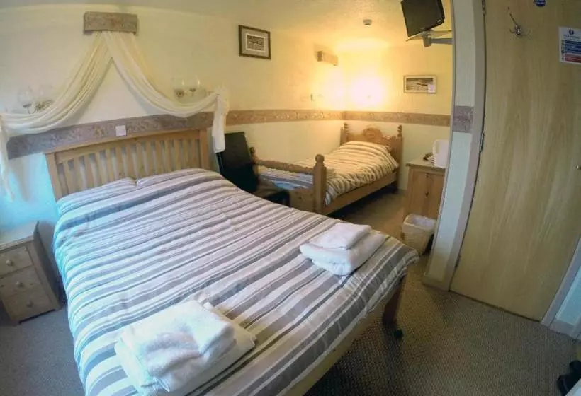 Hotelli Orca Country Inn
