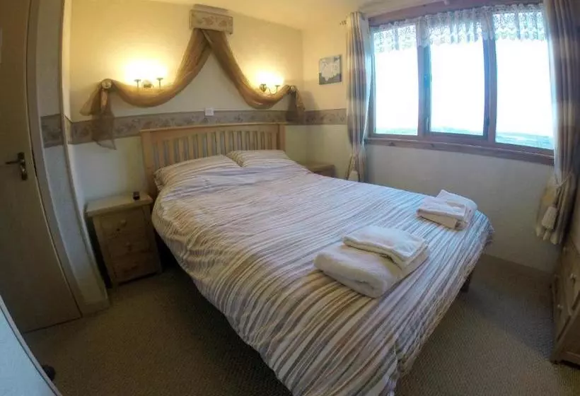 Hotelli Orca Country Inn