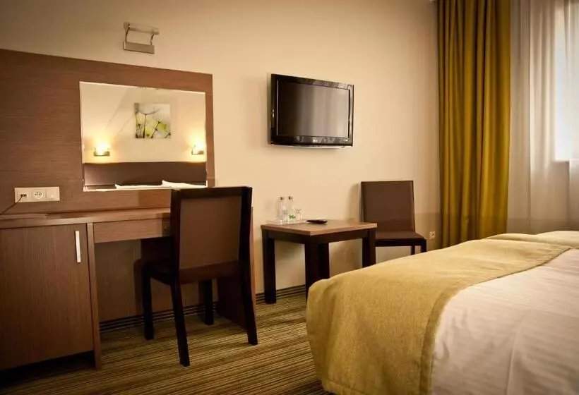 Отель Pod Dębem