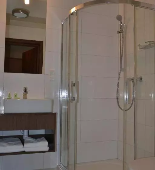 Отель Pod Dębem