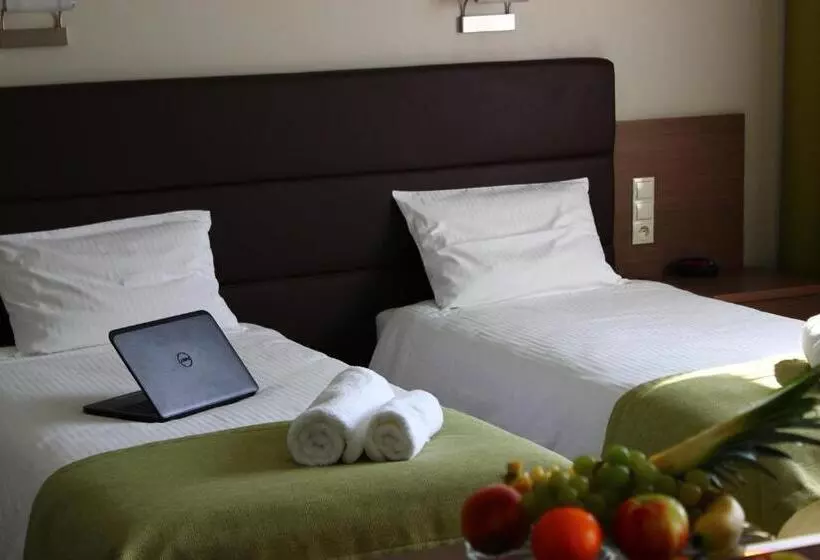 Отель Pod Dębem