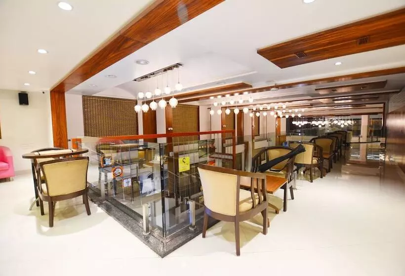 Hotel Sepoy Grande Mysore
