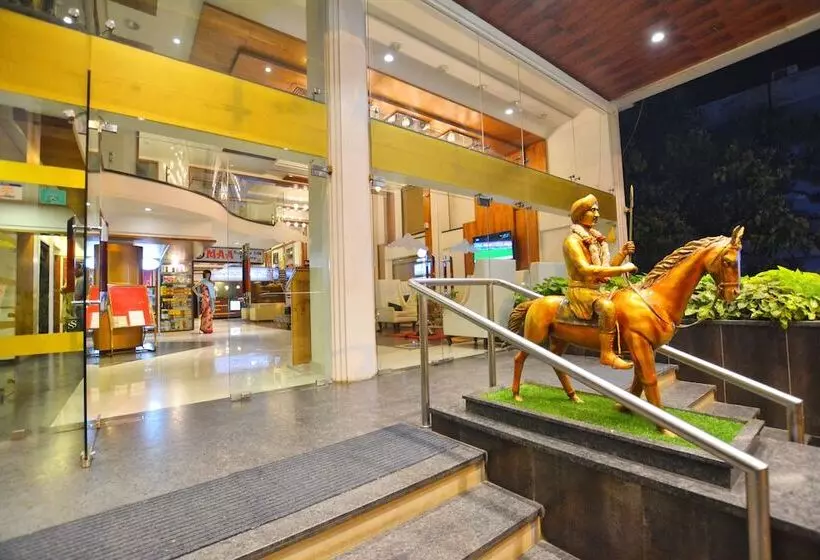 Hotel Sepoy Grande Mysore