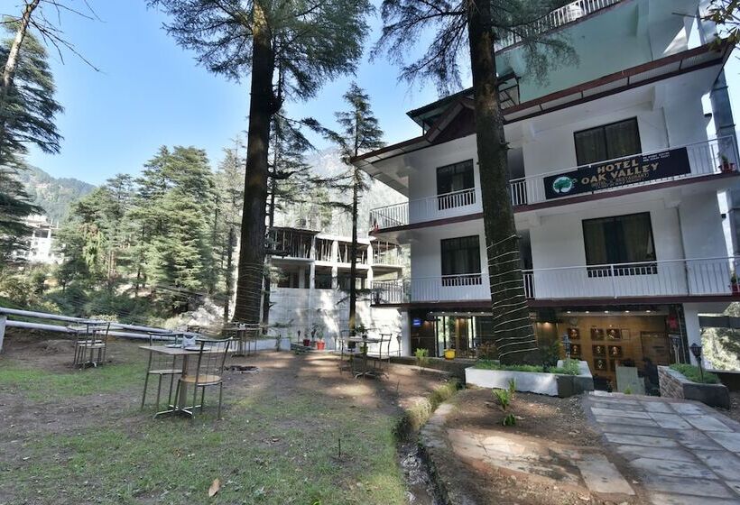 ホテル The Oak Valley