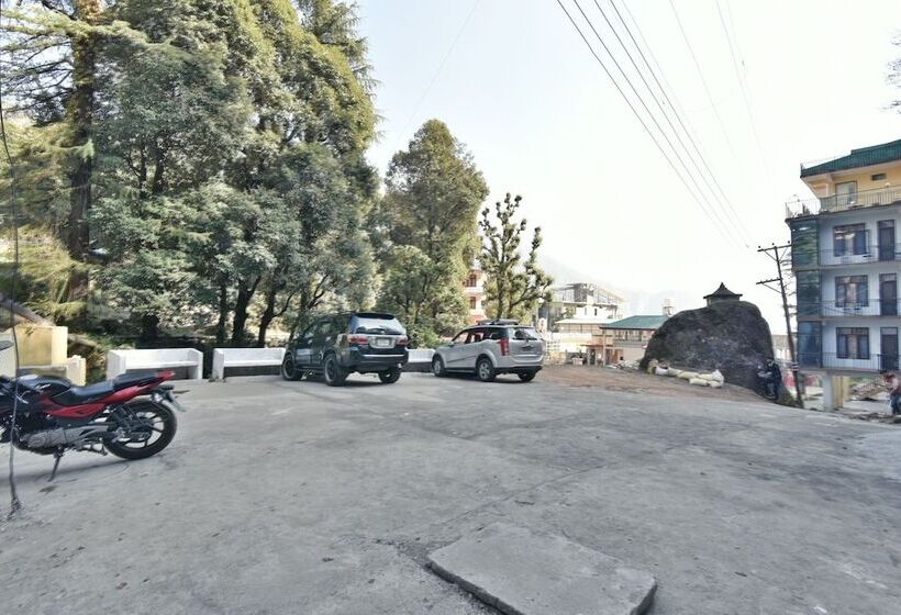 ホテル The Oak Valley