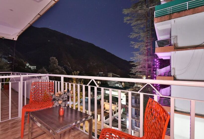 ホテル The Oak Valley