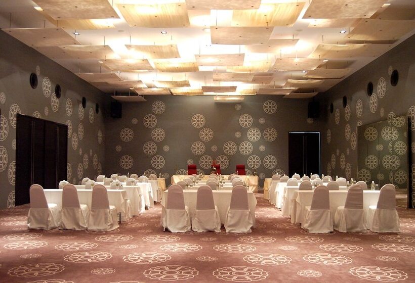 בית מלון כפרי Veranda High Residence