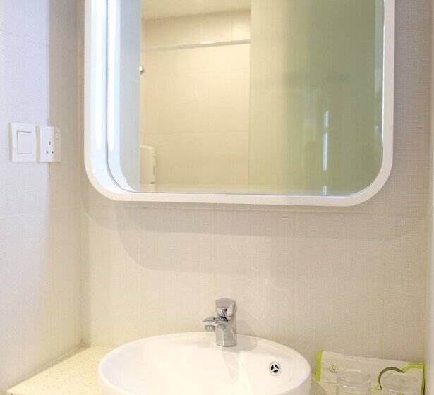 Zest Harbour Bay Batam By Swiss Belhotel International