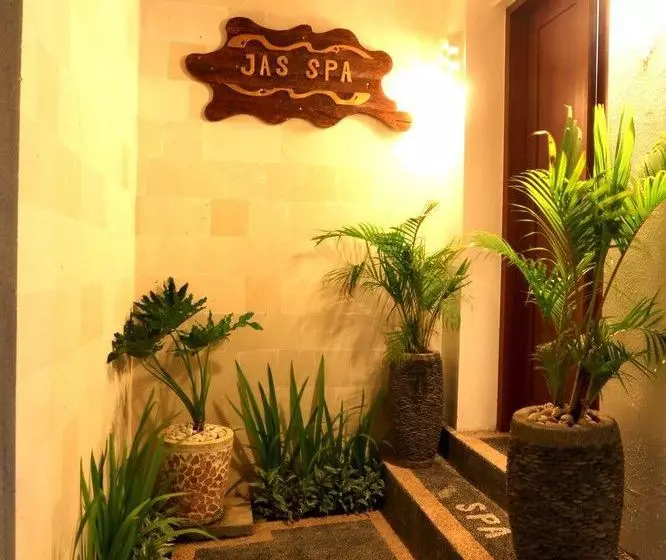 Jas Green Villas And Spa