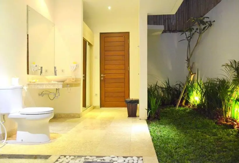 Jas Green Villas And Spa
