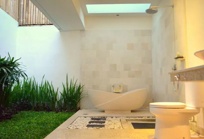 Jas Green Villas And Spa