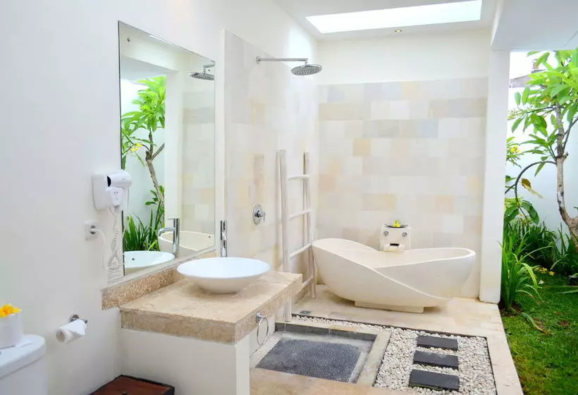 Jas Green Villas And Spa