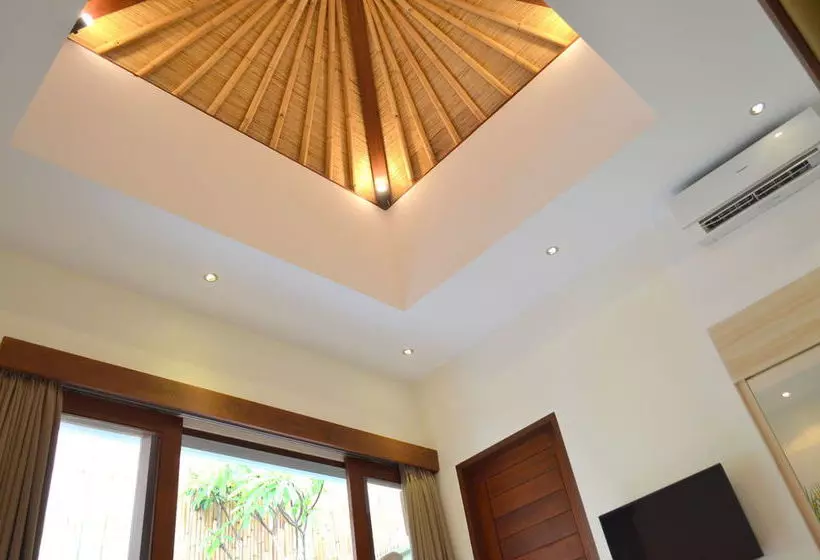 Jas Green Villas And Spa