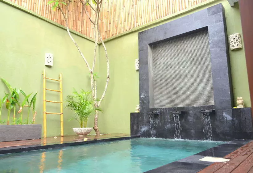 Jas Green Villas And Spa