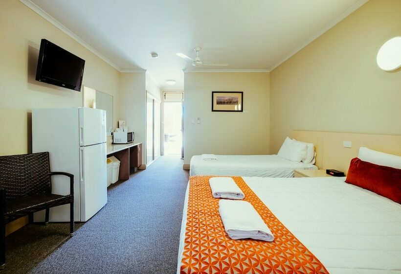 汽车旅馆  Club Motor Inn