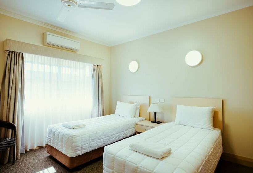 汽车旅馆  Club Motor Inn