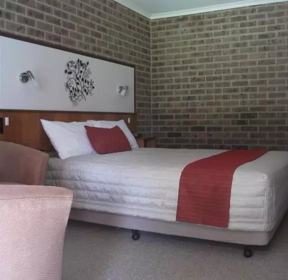 Мотель Idlewilde Country & Town Motorinn