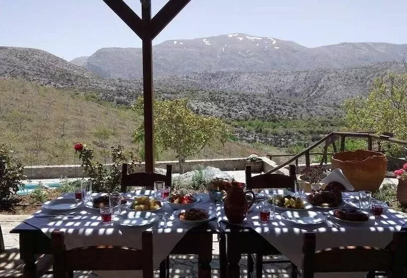 بنسيون Arodamos Traditional Houses