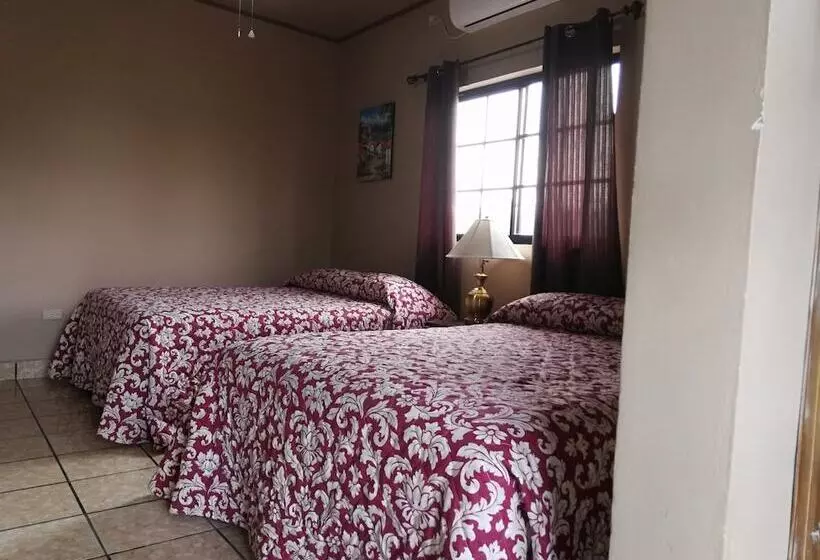 پانسیون La Escalinata