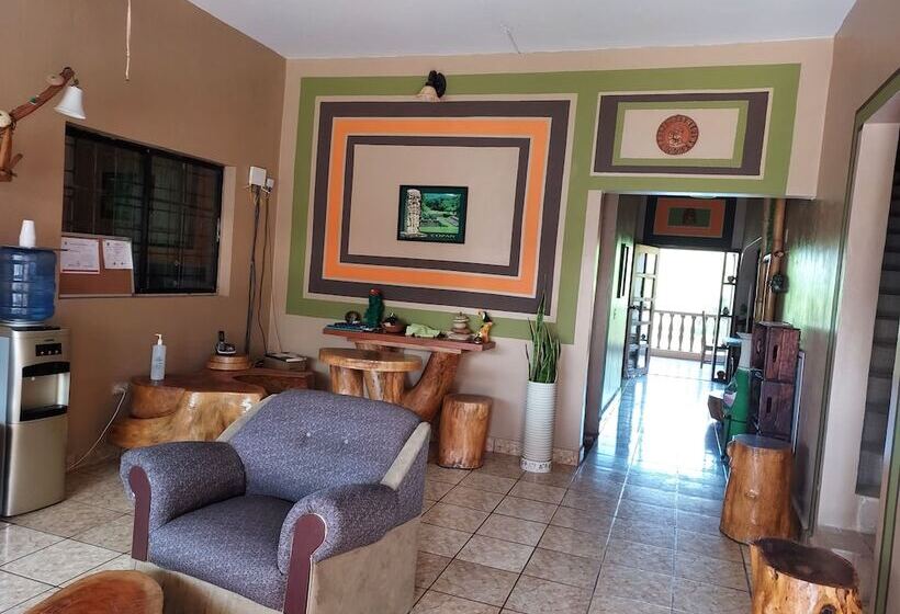 پانسیون La Escalinata