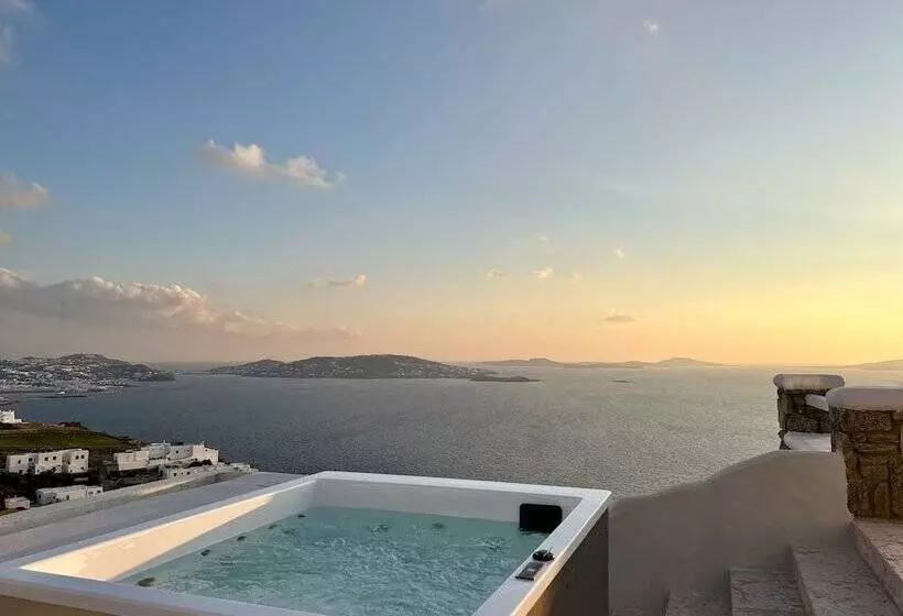 Pension (Hôtel basse catégorie) La Maison Blanche