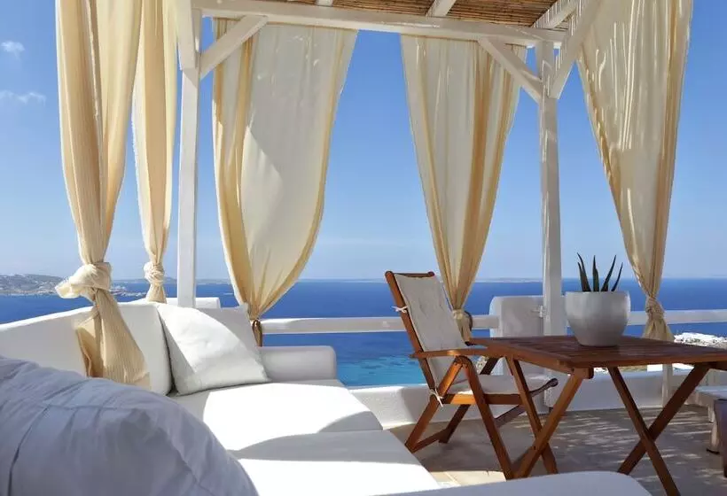 Pension (Hôtel basse catégorie) La Maison Blanche