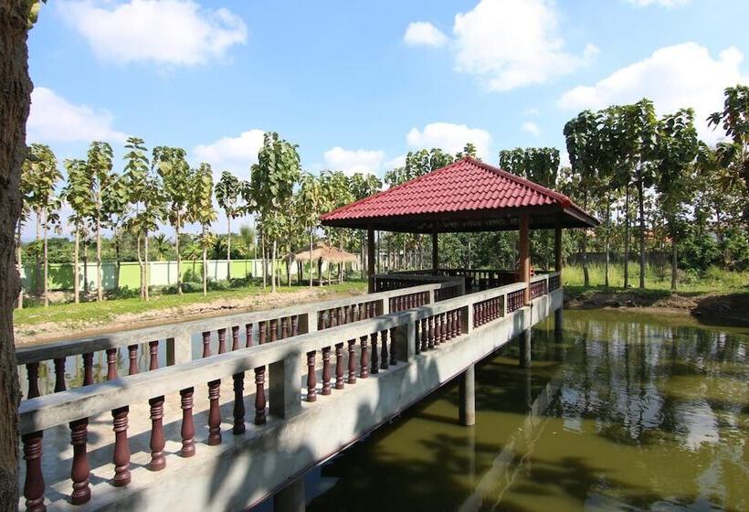 פנסיון Little Teak Home Stay