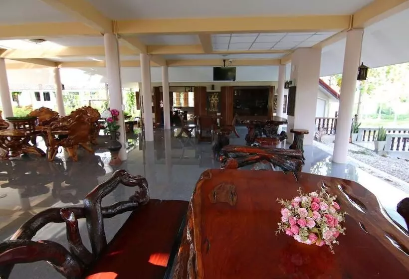 پانسیون Little Teak Home Stay