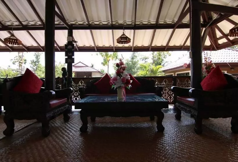 پانسیون Little Teak Home Stay