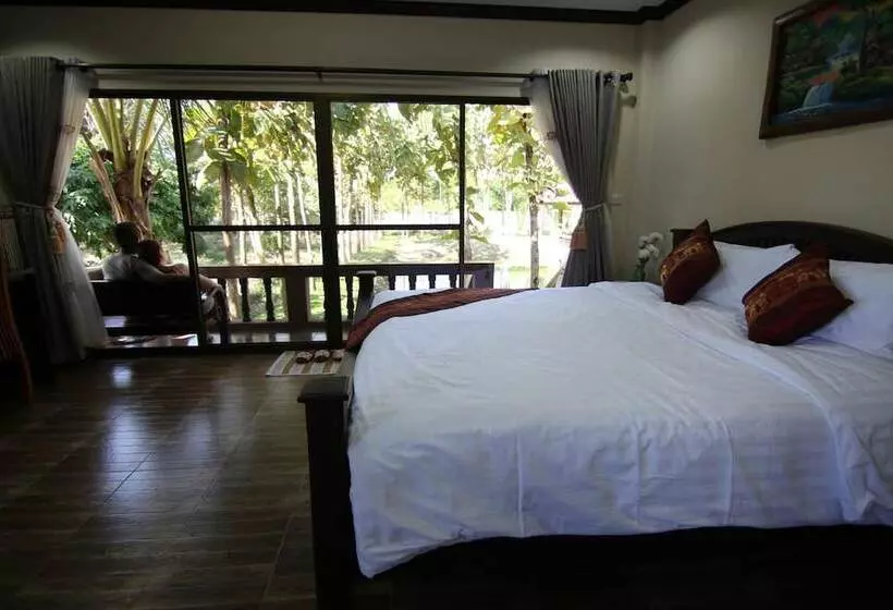 پانسیون Little Teak Home Stay