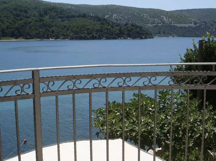 Пансион Villa Almadria Luxury Bed & Breakfast Adults Only