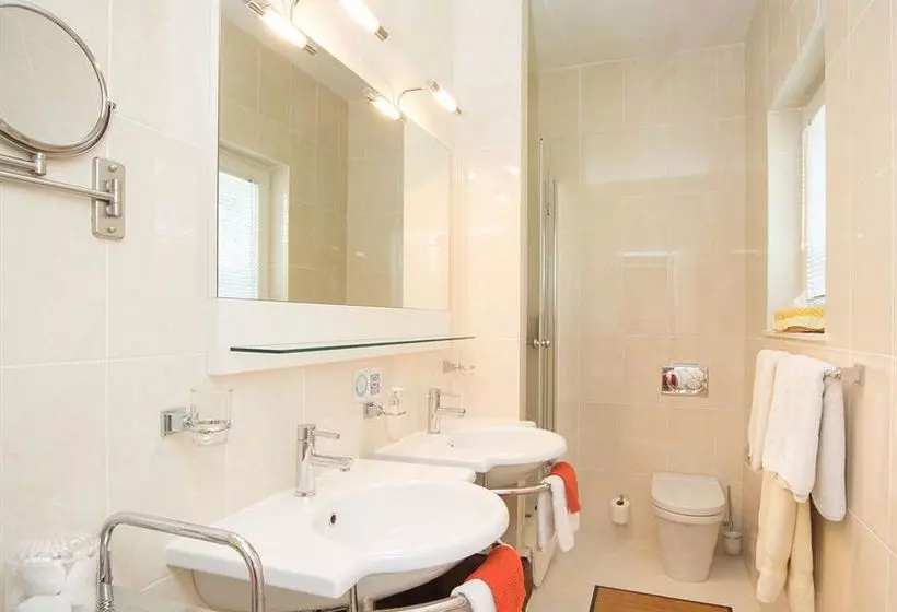 Пансион Villa Almadria Luxury Bed & Breakfast Adults Only