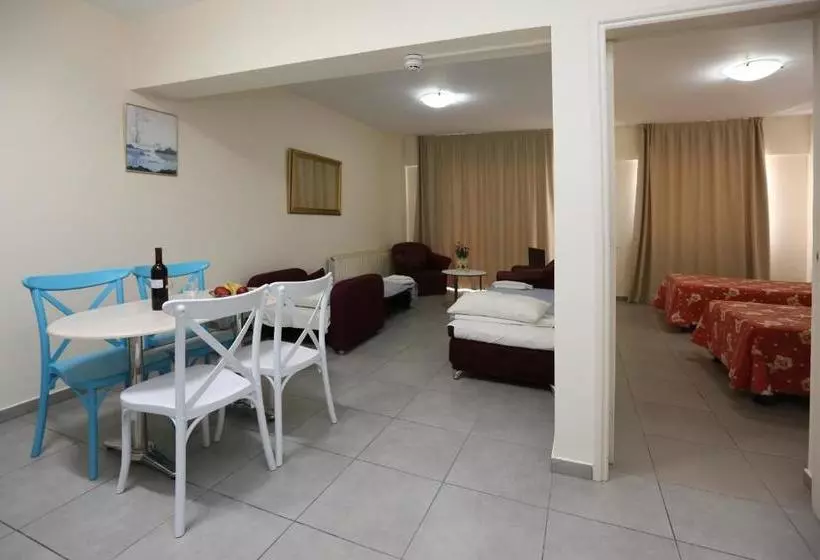 Sunquest Gardens Holiday Resort