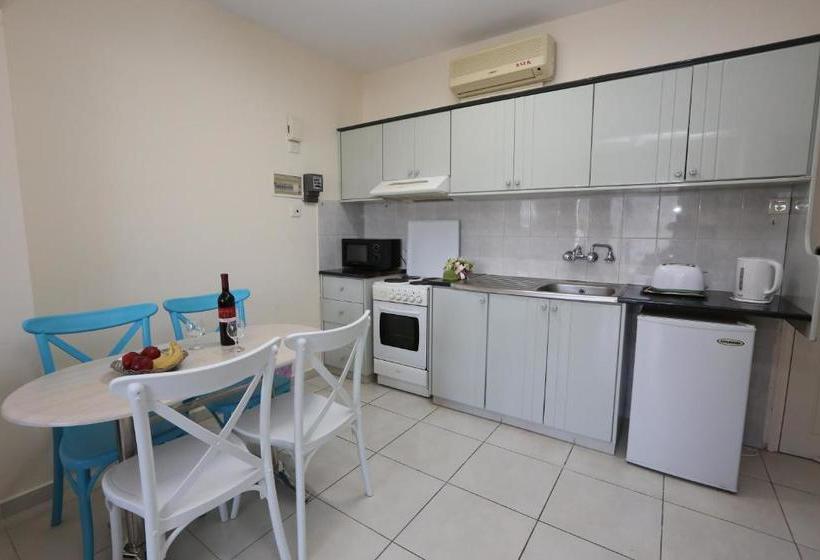 Sunquest Gardens Holiday Resort