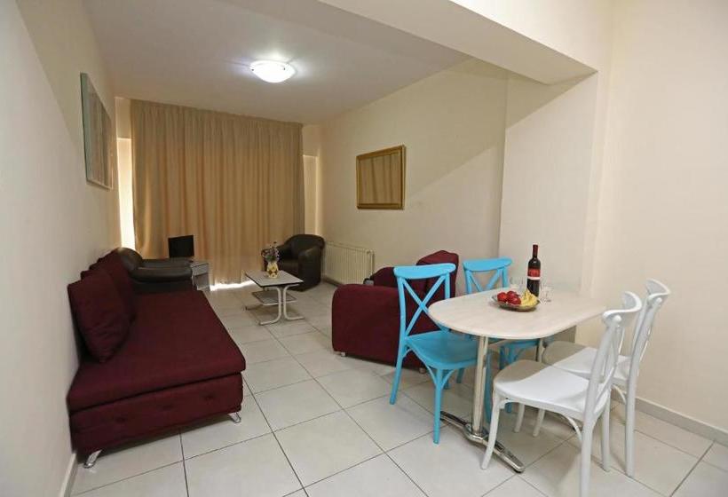 Sunquest Gardens Holiday Resort