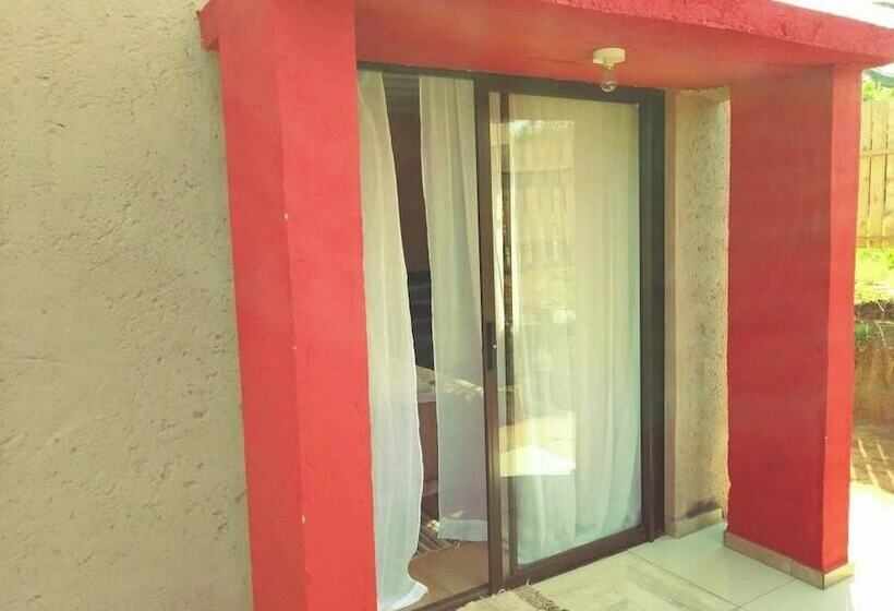 تختخواب و صبحانه Teklos Bnb