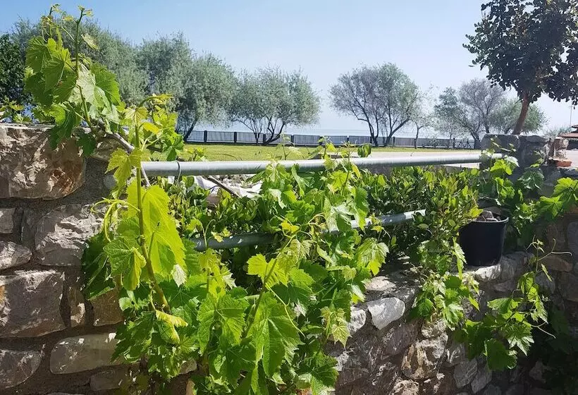 Christopoulos Villas