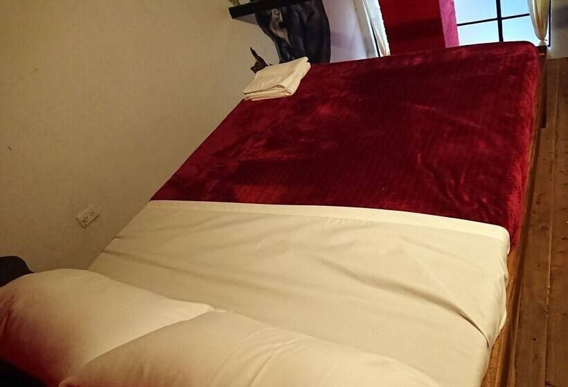 Hostal Cq Candelaria Hostel