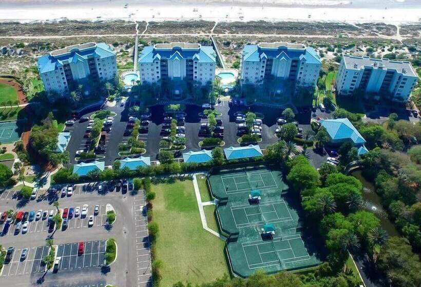 Отель 81 Ocean Place